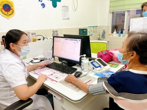 这十年|科技赋能,助力构建全民医疗健康网 这十年|科技赋能,助力构建全民医疗健康网